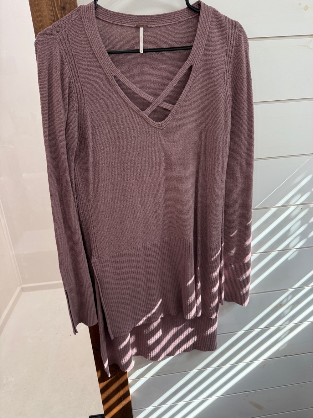 Free People Mauve Crisscross V-Neck Knit Tunic